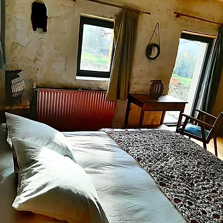 Aux Tuileries Nord Bed & Breakfast Creon