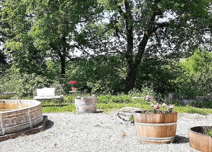 فندق مبيت وإفطار Aux Tuileries Nord Créon