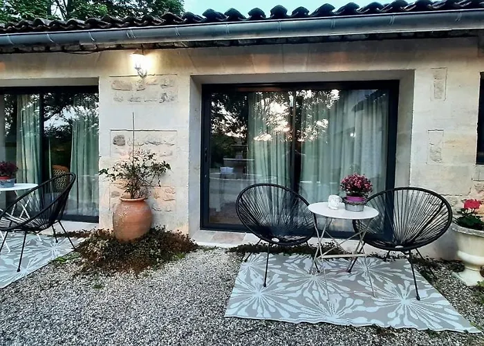 Aux Tuileries Nord 3*